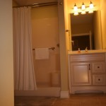 Suite 5 - Bathroom