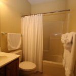Suite 3 - Bathroom